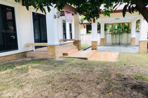Casa de 3 dormitorios en Pattaya, Tailandia № 54834 - foto 7