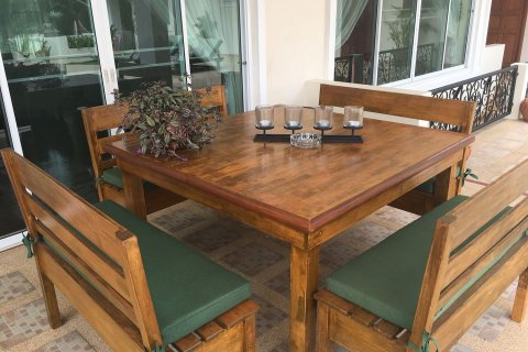 Casa de 5 dormitorios en Pattaya, Tailandia № 54835 - foto 10
