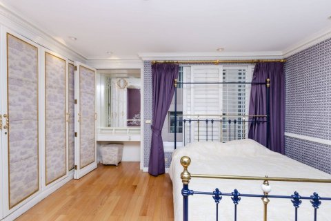 Condominio de 3 dormitorios en Bangkok, Tailandia № 143634 - foto 12