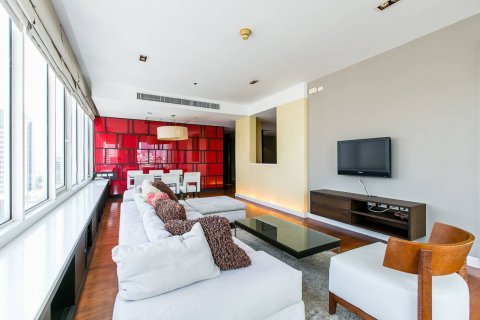 Condominio de 3 dormitorios en Bangkok, Tailandia № 143633 - foto 4