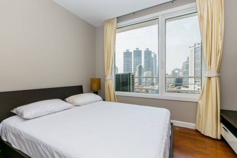 Condominio de 3 dormitorios en Bangkok, Tailandia № 143633 - foto 15