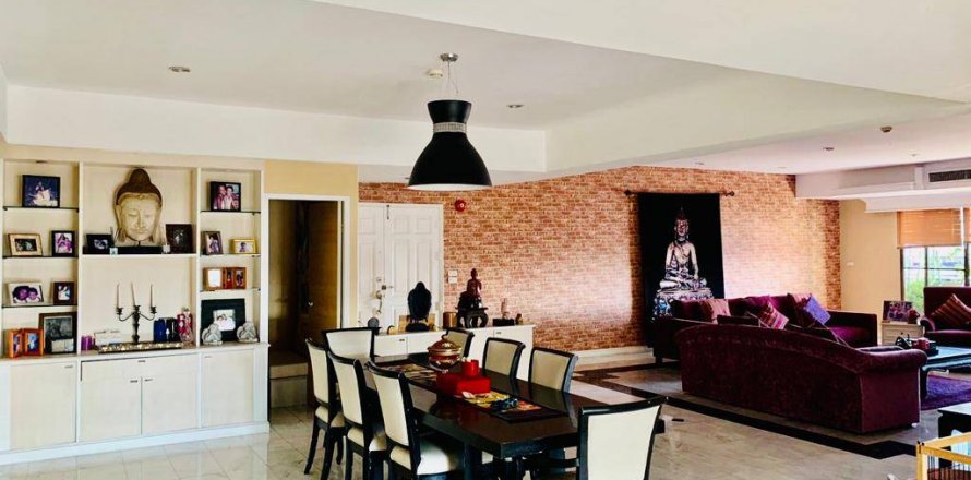 Condominio de 3 dormitorios en Bangkok, Tailandia № 143630