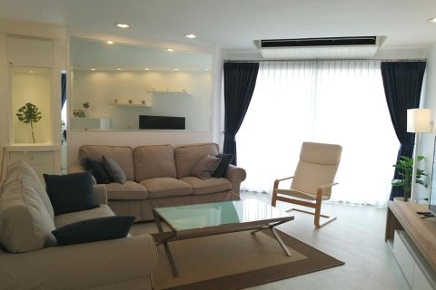 Condominio de 2 dormitorios en Yan Nawa, Bangkok, Tailandia № 143631 - foto 2