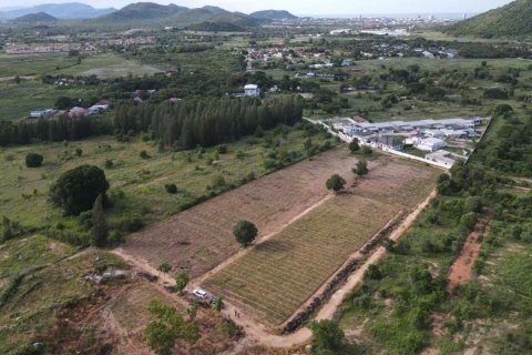 Terreno en Hua Hin, Tailandia № 168116 - foto 2