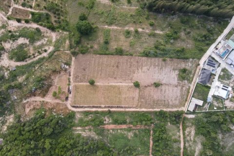 Terreno en Hua Hin, Tailandia № 168116 - foto 3