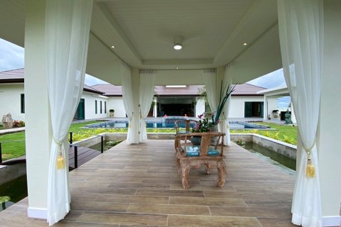 House in Hua Hin, Thailand 4 bedrooms № 168115 - photo 6