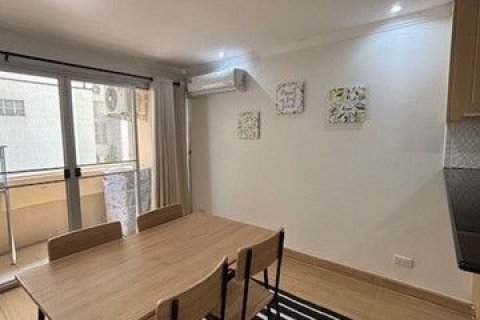 Condominio de 2 dormitorios en Khlong Toei, Bangkok, Tailandia № 173628 - foto 20