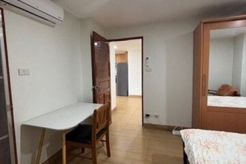 Condominio de 2 dormitorios en Khlong Toei, Bangkok, Tailandia № 173628 - foto 13