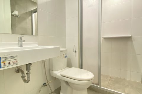 Estudio en el condominio en Yan Nawa, Bangkok, Tailandia № 173627 - foto 5