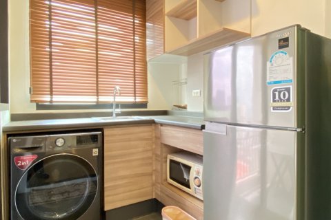 Estudio en el condominio en Yan Nawa, Bangkok, Tailandia № 173627 - foto 4