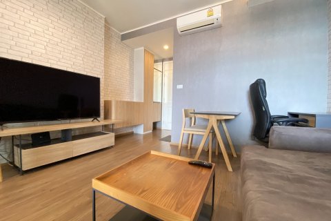 Estudio en el condominio en Yan Nawa, Bangkok, Tailandia № 173627 - foto 8