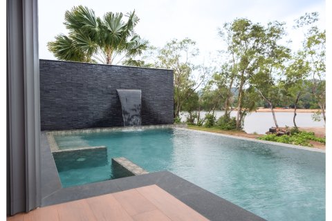 Chalet de 3 dormitorios en Layan Beach, Tailandia № 165244 - foto 2