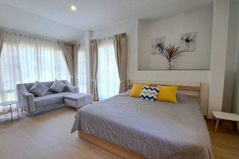 Casa de 3 dormitorios en Phuket, Tailandia № 137070 - foto 3