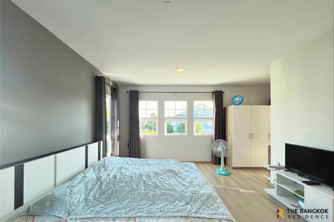 Townhouse in Bangkok, Thailand 3 bedrooms № 189510