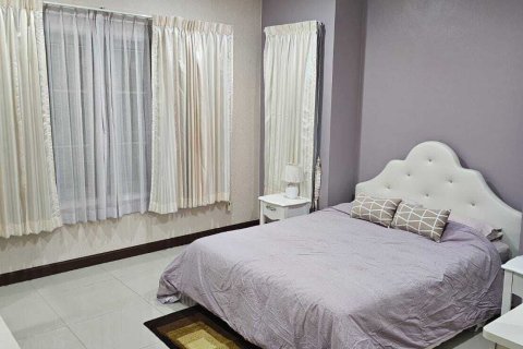 Casa de 3 dormitorios en Phuket, Tailandia № 163062 - foto 8
