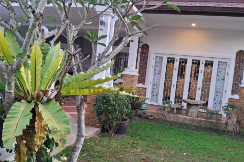 Casa de 3 dormitorios en Phuket, Tailandia № 163062 - foto 12