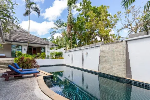 Casa de 4 dormitorios en Kathu, Tailandia № 146650 - foto 3