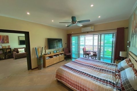Condominio de 2 dormitorios en Hua Hin, Tailandia № 168435 - foto 15