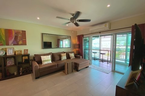 Condominio de 2 dormitorios en Hua Hin, Tailandia № 168435 - foto 11