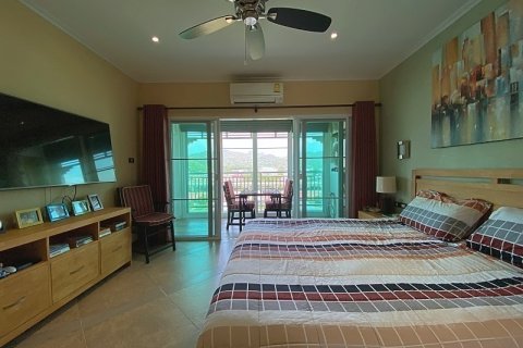 Condominio de 2 dormitorios en Hua Hin, Tailandia № 168435 - foto 14