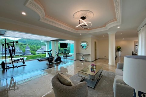 Chalet de 4 dormitorios en Hua Hin, Tailandia № 168439 - foto 24