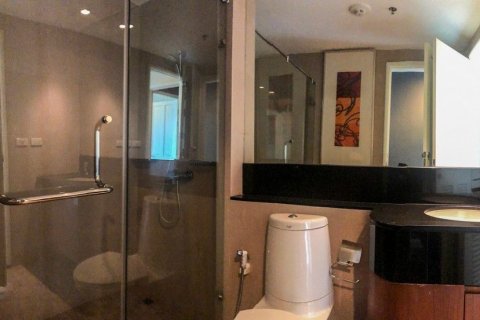 Condominio de 2 dormitorios en Pathum Wan, Bangkok, Tailandia № 155197 - foto 9