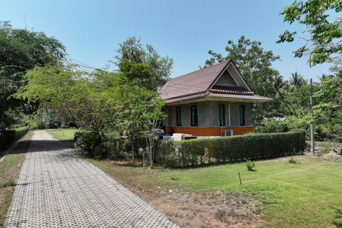 Casa de 2 dormitorios en Samut Songkhram, Tailandia № 169057 - foto 4