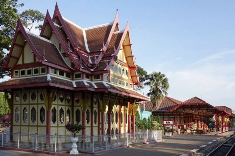 Casa de 6 dormitorios en Hua Hin, Tailandia № 180758 - foto 15
