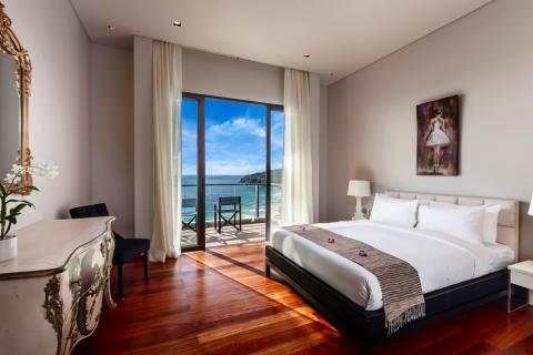 Casa de 5 dormitorios en Phuket, Tailandia № 180759 - foto 28