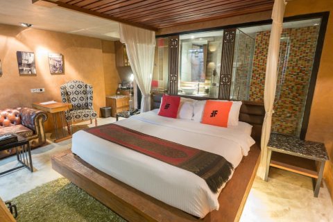 Hotel 2000 m2 en Bangkok, Tailandia № 180760 - foto 12