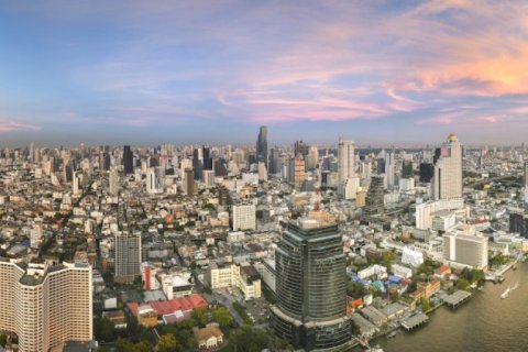 Ático de 4 dormitorios en Bangkok, Tailandia № 180761 - foto 13