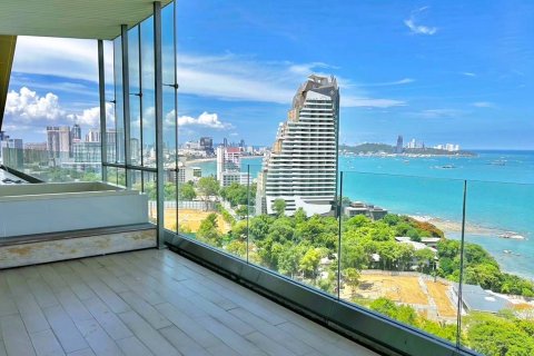 Ático de 4 dormitorios en Pattaya, Tailandia № 180764 - foto 10
