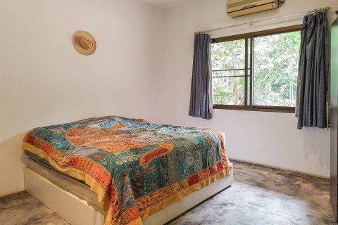 Casa de 5 dormitorios en Chiang Mai, Tailandia № 190875 - foto 11