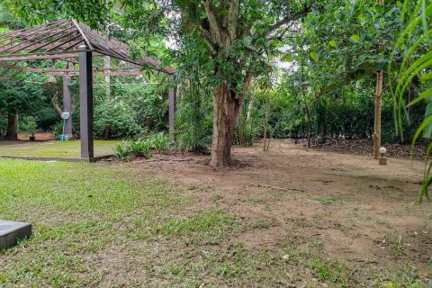 Casa de 5 dormitorios en Chiang Mai, Tailandia № 190875 - foto 27