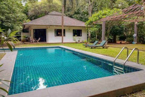 Casa de 5 dormitorios en Chiang Mai, Tailandia № 190875 - foto 29