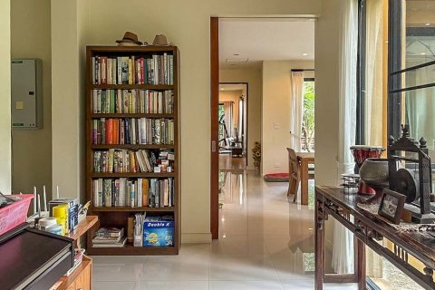 Casa de 3 dormitorios en Chiang Mai, Tailandia № 190874 - foto 14