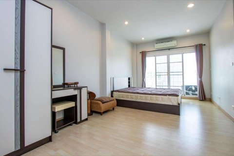 Casa de 5 dormitorios en Chiang Mai, Tailandia № 190878 - foto 21