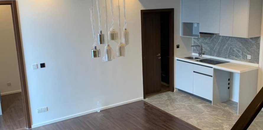 Condominio de 2 dormitorios en Phra Khanong, Bangkok, Tailandia № 134089