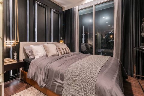 Condominio de 2 dormitorios en Phra Khanong, Bangkok, Tailandia № 134089 - foto 19