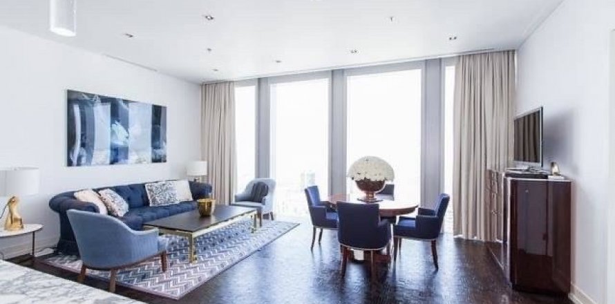 Condominio de 2 dormitorios en Sathon, Bangkok, Tailandia № 134086