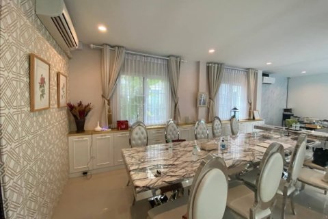 Chalet de 4 dormitorios en Prawet, Bangkok, Tailandia № 134087 - foto 6