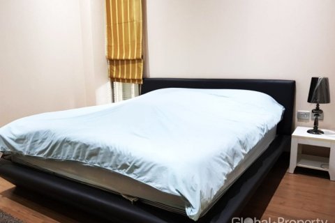Condominio de 2 dormitorios en Pattaya, Tailandia № 57849 - foto 10