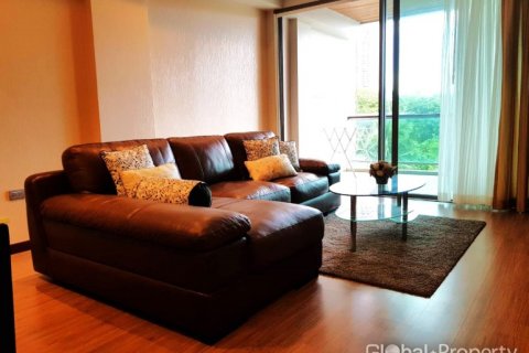 Condominio de 2 dormitorios en Pattaya, Tailandia № 57849 - foto 3