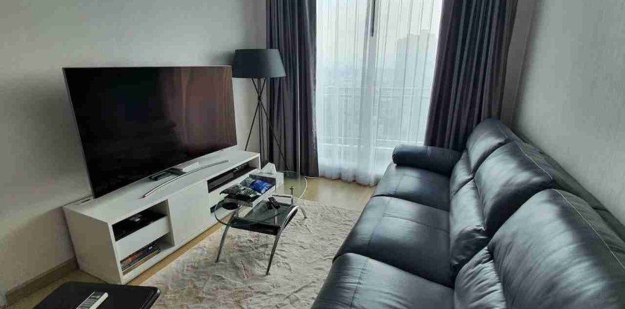 Condominio de 2 dormitorios en Thonburi, Bangkok, Tailandia № 183412