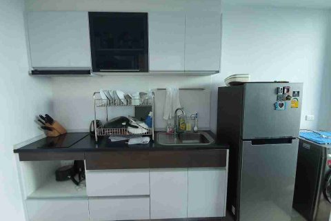 Condominio de 2 dormitorios en Thonburi, Bangkok, Tailandia № 183412 - foto 4