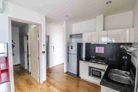 Condominio de 2 dormitorios en Thonburi, Bangkok, Tailandia № 183413 - foto 6