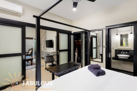 Chalet de 1 dormitorio en Bang Tao, Tailandia № 179505 - foto 5