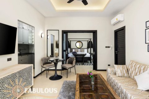 Chalet de 1 dormitorio en Bang Tao, Tailandia № 179505 - foto 3