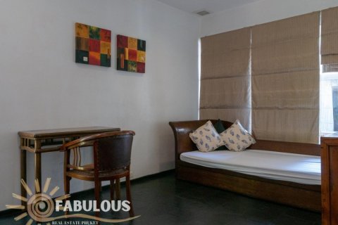 Chalet de 4 dormitorios en Bang Tao, Tailandia № 179506 - foto 16