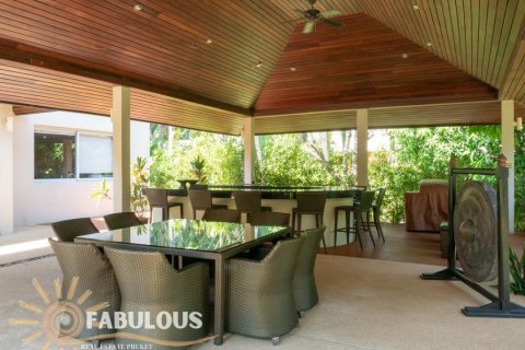 Chalet de 4 dormitorios en Bang Tao, Tailandia № 179506 - foto 6